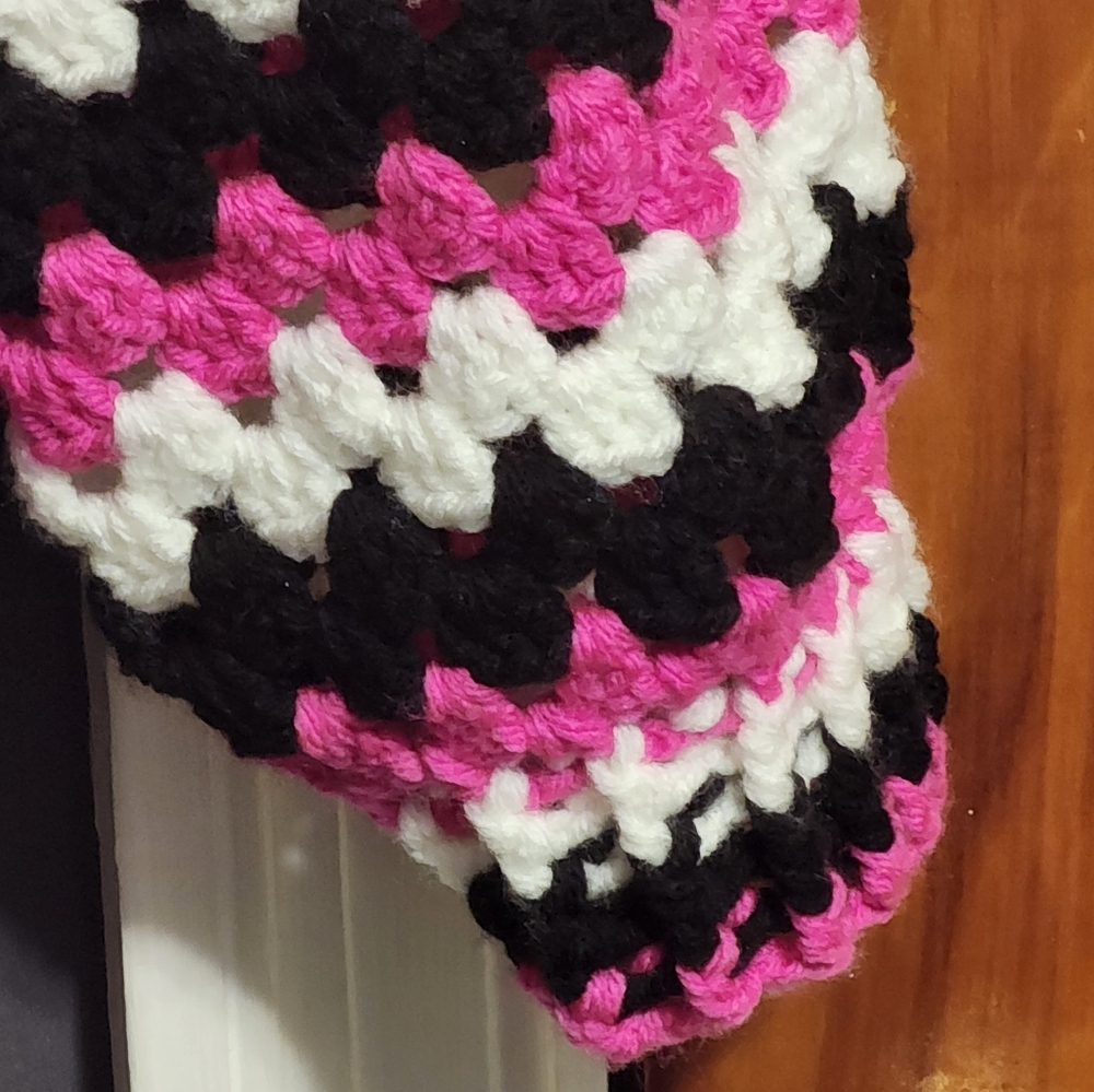 Child's Hexagon Cardigan - Picture 5 of 8